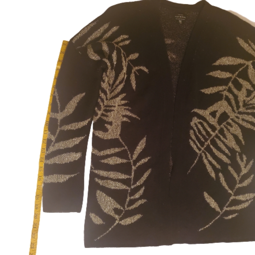 Cardigan - Picture 6 of 8